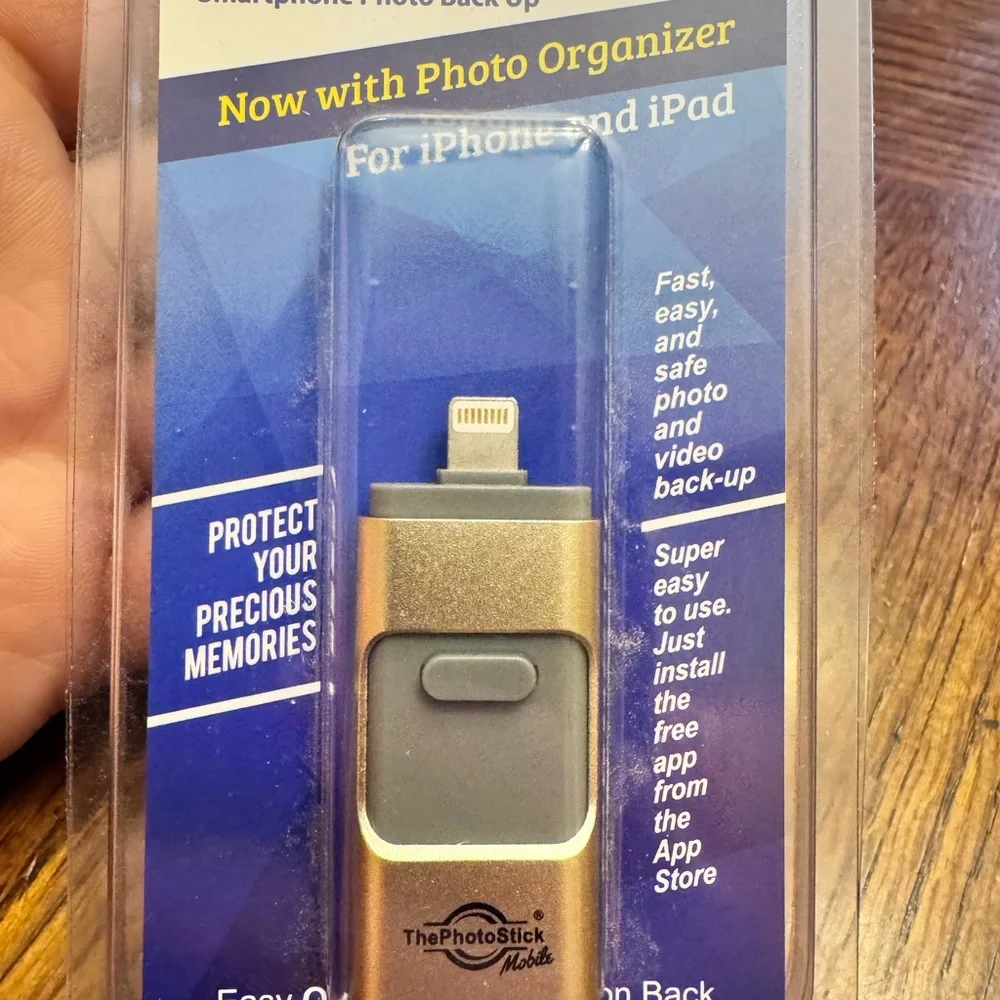 Gold and Gray PhotoStick Mobile Adapter